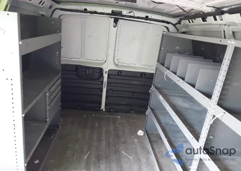 2019 GMC Savana 2500 Work Van z USA, uszkodzony, nr VIN 1GTW7AFP6K1360046